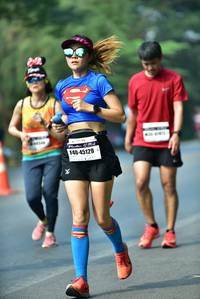 BIB: 45129
                            <button type="button" onclick="openModal(10121342)" class="btn btn-primary btn-sm float-right btn-popup" data-toggle="modal" data-target=".modal-high-quality">
                        <i class="fas fa-shopping-cart"></i> Add to Cart
                    </button>
                                            <button type="button" onclick="isThisMe(10121342, true)" class="btn btn-success btn-sm float-right btn-popup btn-isme hidden" data-toggle="tooltip" data-placement="bottom" title="นี่คือรูปของคุณใช่ไหม คลิกที่นี่เพื่อเอาเข้าอัลบั้ม">
                        <i class="fas fa-plus"></i> Add to album
                    </button>
                    <button type="button" onclick="isThisMe(10121342, false)" class="btn btn-warning btn-sm float-right btn-popup btn-isnotme hidden">
                        <i class="fas fa-ban"></i> Remove from album
                    </button>